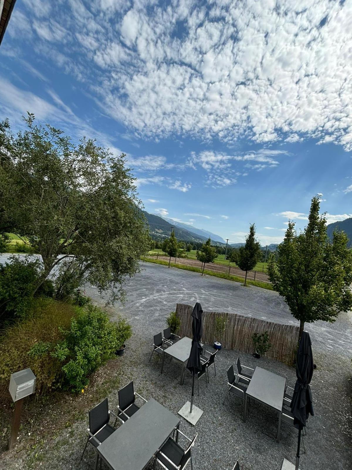 Landgasthof Zum Glenner Ilanz/Glion Exterior photo